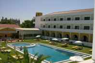 Swimming Pool Hotel Dom Fernando