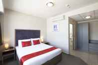 Kamar Tidur Quality Suites Central Square