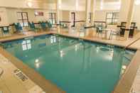 Swimming Pool TownePlace Suites Erie