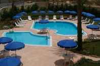 Swimming Pool Residence Rihab