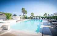 Swimming Pool 3 Tenuta Centoporte - Resort Hotel