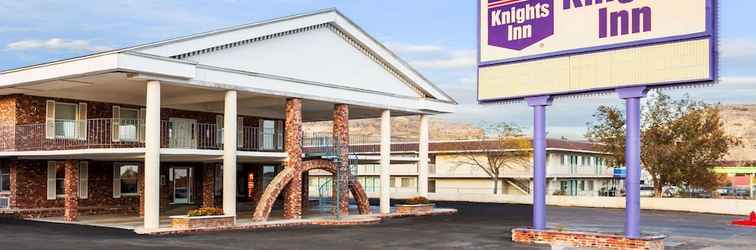 Luar Bangunan Knights Inn Wendover