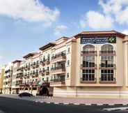 Exterior 2 Arabian Dreams Deluxe Hotel Apartments