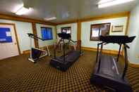 Pusat Kecergasan Mackinaw Beach & Bay Inn & Suites