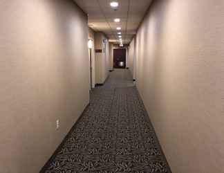 Lobby 2 Comfort Suites Mahwah - Paramus