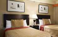 ห้องนอน 3 Days Inn by Wyndham Denver Downtown