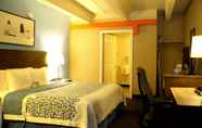 ห้องนอน 5 Days Inn by Wyndham Denver Downtown