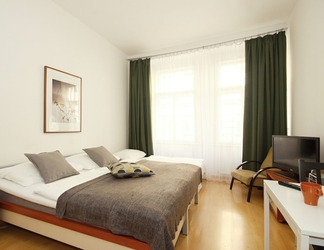 Kamar Tidur 2 Theatre Residence Apartments