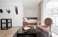 Kamar Tidur 7 BURNS Art & Culture