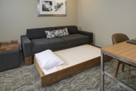 Khu vực công cộng SpringHill Suites St. Louis Brentwood