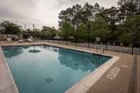 Kolam Renang Springhill Suites Statesboro University Area