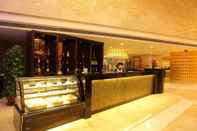 Bar, Kafe, dan Lounge Landmark International Hotel