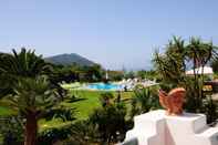 Kolam Renang Hotel Belsole Ischia