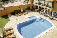 Swimming Pool Hotel Dom Luis