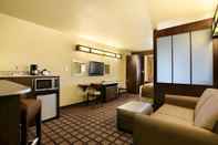 Common Space Microtel Inn & Suites by Wyndham Conway