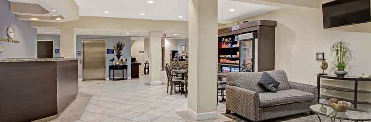 Lobby Microtel Inn & Suites by Wyndham Brooksville