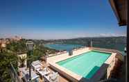 Swimming Pool 2 Hotel Castel Vecchio