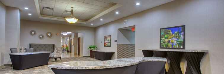 Lobi Drury Inn & Suites Near La Cantera Parkway