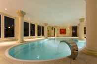 Swimming Pool Hotel du Parc Spa & Wellness