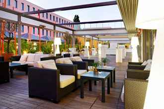 Lobi 4 Radisson Blu Hotel Toulouse Airport