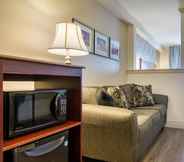 Ruang untuk Umum 2 Comfort Inn & Suites Levis / Rive Sud Quebec city