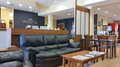 Lobby 4 Microtel Inn & Suites by Wyndham Kearney
