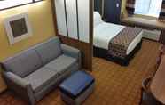 Bedroom 5 Microtel Inn & Suites by Wyndham Kearney