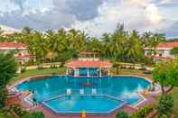 Swimming Pool Heritage Village Resort & Spa Goa