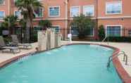 Swimming Pool 3 Residence Inn by Marriott Beaumont