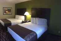 Bedroom Boarders Inn & Suites by Cobblestone Hotels – Ashland City