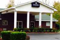 Exterior Boarders Inn & Suites by Cobblestone Hotels – Ashland City