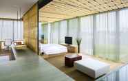 Kamar Tidur 5 The Opposite House