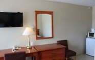 ห้องนอน 5 Nights Inn Owen Sound