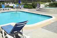 Swimming Pool Lodge At Feather Falls Casino