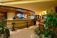 บาร์ คาเฟ่ และเลานจ์ Hotel San Antonio