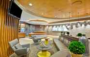 Lobby 4 SpringHill Suites by Marriott Cincinnati Airport South