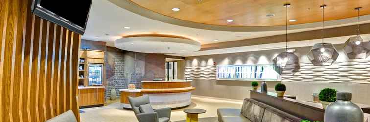 Lobby SpringHill Suites by Marriott Cincinnati Airport South