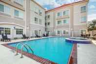 Swimming Pool Comfort Inn & Suites Cedar Hill Duncanville
