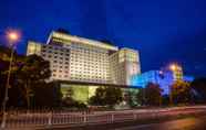 Bangunan 2 Gehua New Century Hotel