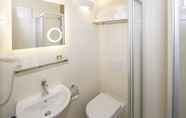 Toilet Kamar 5 Angerer Alpine Suiten und Familienappartements Tirol