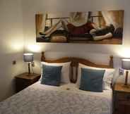 Bedroom 3 Villas D. Dinis Charming Residence - Adults Only