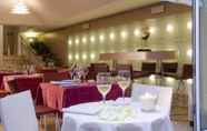 Restaurant 3 Leonardo Boutique Hotel Rome Termini