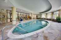 Swimming Pool HYATT house Hartford North/Windsor