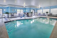 Swimming Pool Fairfield Inn & Suites by Marriott Sevierville Kodak