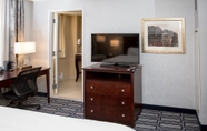 Bilik Tidur 3 Hampton Inn & Suites Providence Downtown