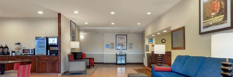 Lobby Comfort Inn Willow Springs