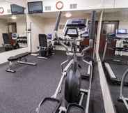 Fitness Center 2 Comfort Inn and Suites Near Medical Center