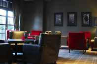 Bar, Cafe and Lounge Village Hotel Leeds South