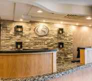 Lobby 4 Comfort Suites Monroeville