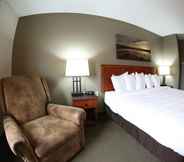 Bedroom 3 GrandStay Hotel & Suites Perham